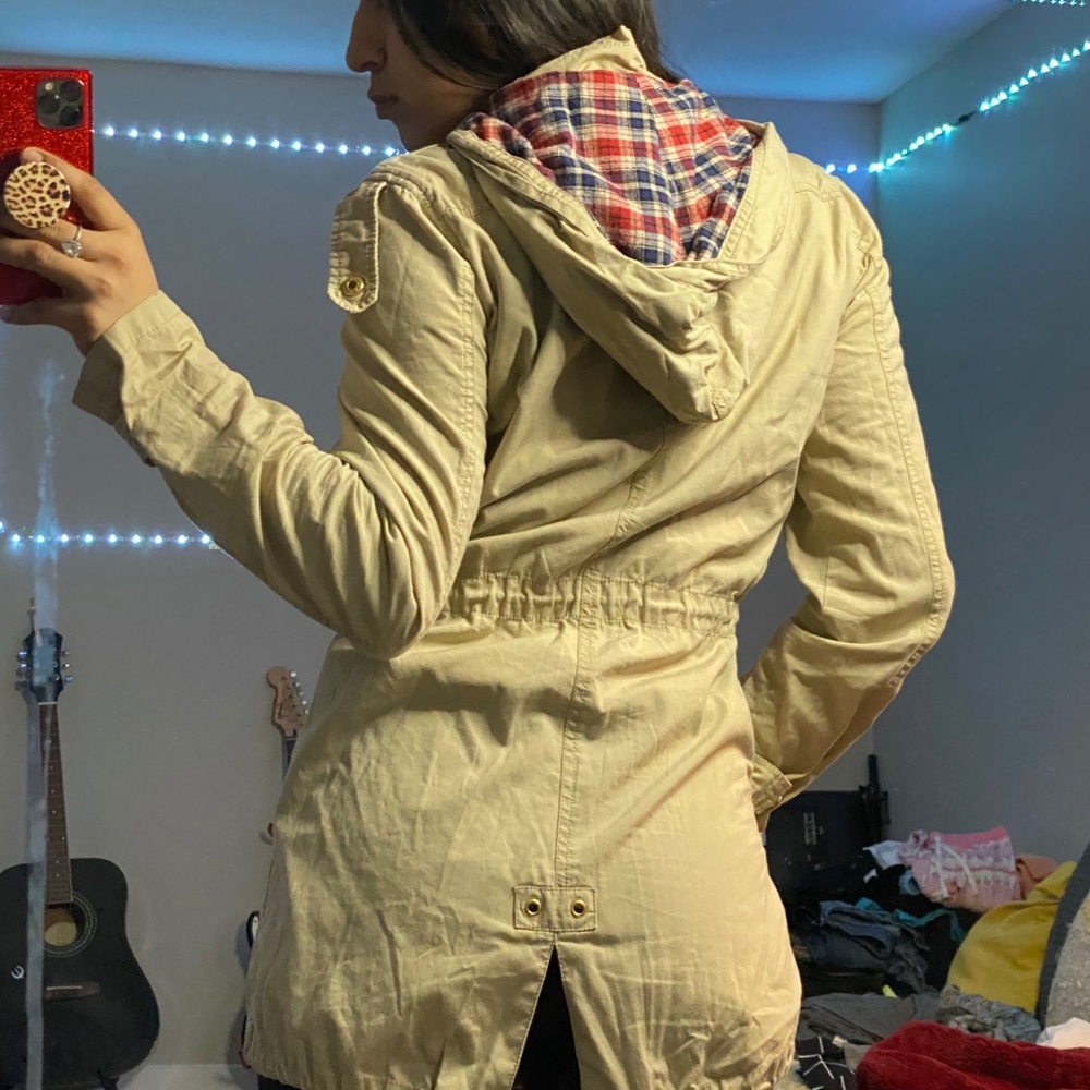Jacket - Picture 4 of 6